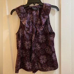 Sleeveless blouse